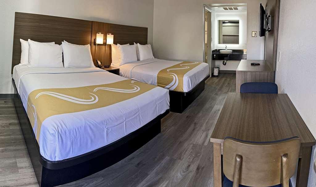Quality Inn Santa Fe New Mexico Rum bild